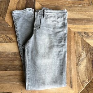 Athleta Sculptek Stretch Skinny Grey Jeans